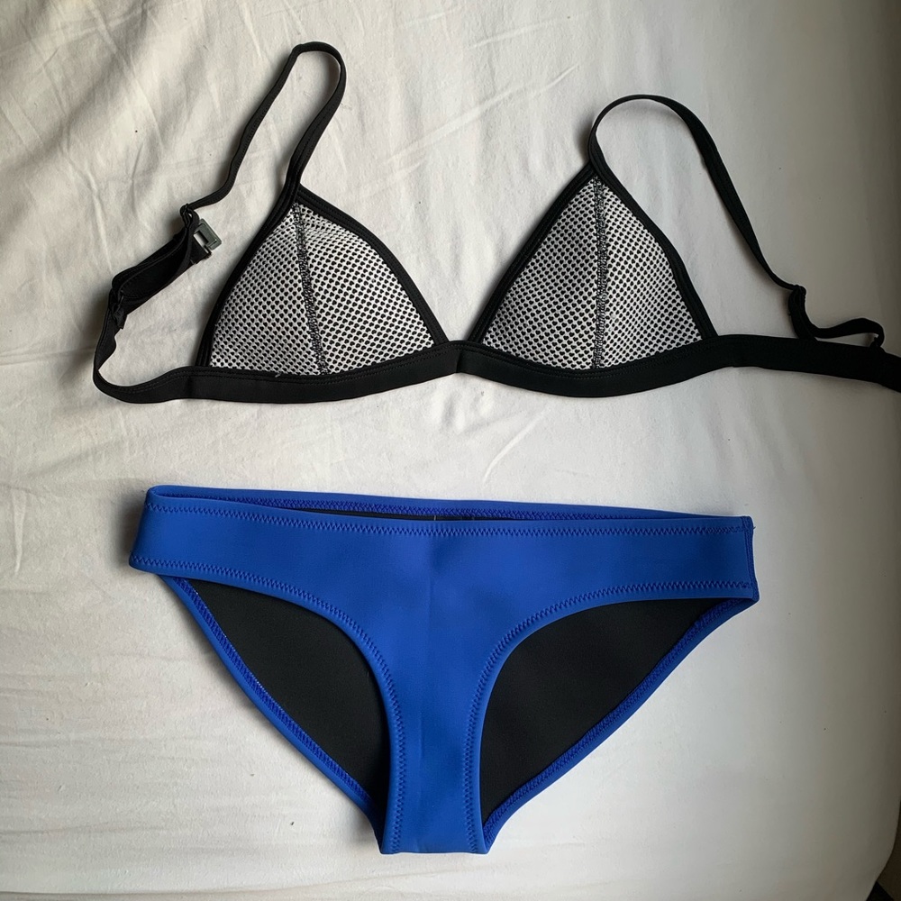 Triangl Swimsuit Size S